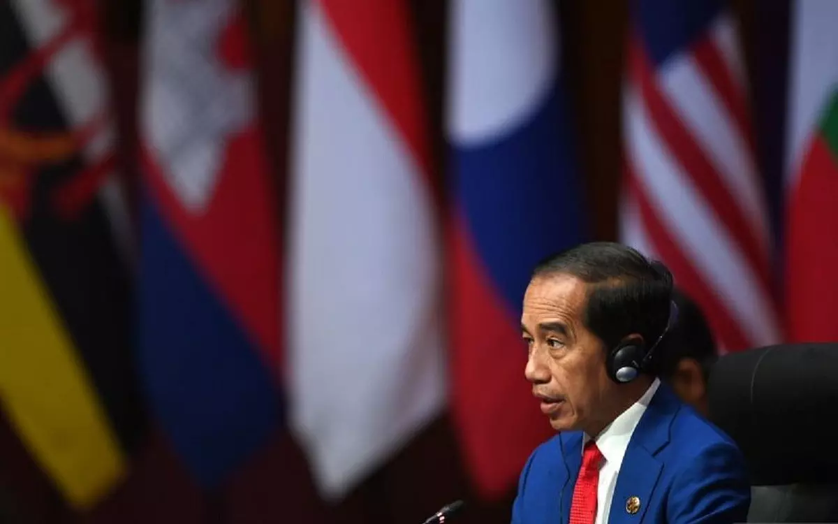 Masih Terdapat Keraguan Dukungan Jokowi di Pilpres 2024 Meskipun Anaknya Maju sebagai Cawapres