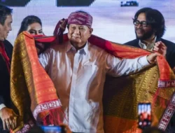 Prabowo Subianto Menggambarkan Keberadaan Dinasti Politik di PDIP sebagai Hal yang Wajar dan Tidak Negatif