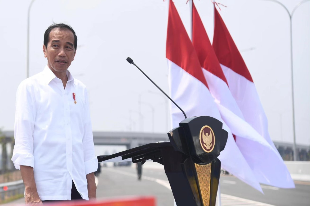 Jokowi Tertantang untuk Dimakzulkan, Eks Politisi Nasdem Menyatakan: Dia Bukanlah Orang yang Takut