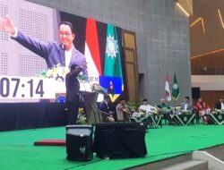 Anies menyampaikan ide-ide pada dialog dengan Muhammadiyah, pendiri Drone Emprit mengungkap adanya pasukan troll yang dibayar untuk menyerang.