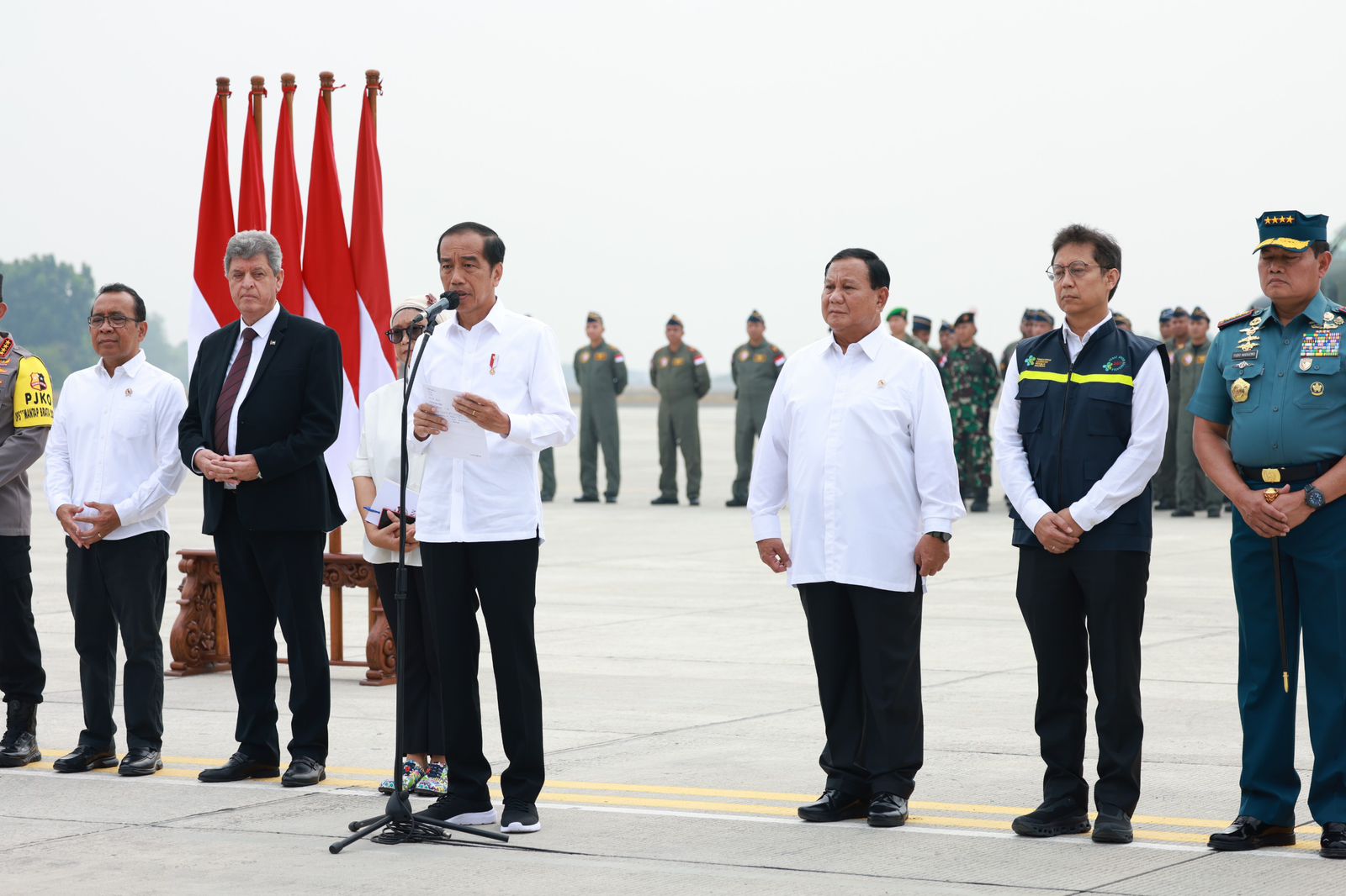 Jokowi dan Prabowo Salurkan Bantuan Kemanusiaan untuk Palestina