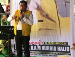 Nurdin Halid Melakukan Kampanye Perdana dengan Mengunjungi Rumah Orang Tua