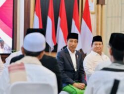 Ganjar Menyampaikan Kritik Dirinya Sendiri tentang Pemberian Rapor Merah di Era Jokowi