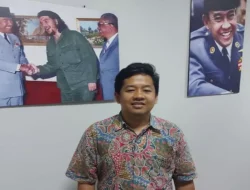 Peneliti SMRC Menyampaikan Ulasan Terhadap Sebutan Nusron Wahid Mengenai Prestasi Gibran yang Sulit Dihadapkan dengan Anak Soekarno dan Soeharto.