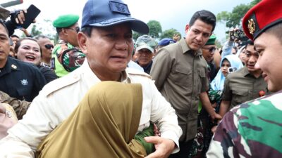 Prabowo Meminta Unhan RI untuk Mempertimbangkan Solusi Rumah bagi Warga yang Terdampak Naiknya Air Laut