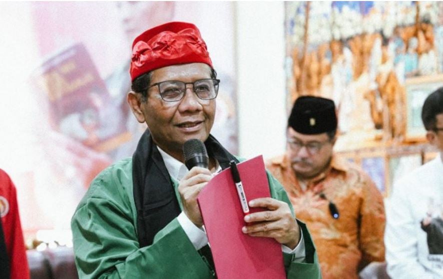 Mahfud Diakui sebagai Warga Kehormatan Jawara Pantura Banten