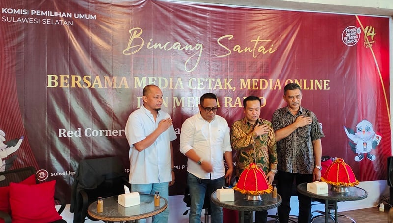 KPU Sulsel Memaparkan Kondisi Demokrasi Indonesia dalam Bincang Bersama Media