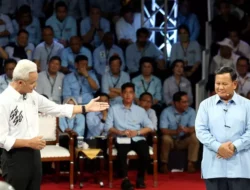 Prabowo Membahas Kartu Tani dalam Debat, Ganjar Mengingatkan Tugas Prabowo sebagai Ketua HKTI