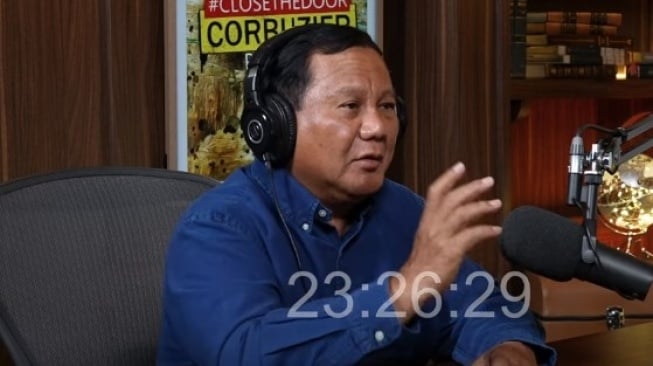 Prabowo Subianto Terkesan Dipanggil ‘Pak Gemoy’ oleh Anak-anak Kecil Ketika Berkeliling Daerah