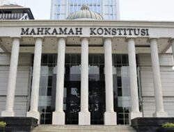 MK Memerintahkan Penghapusan Ambang Batas Parlemen 4 Persen untuk Memungkinkan PSI Ikut serta dalam Pemilihan di Senayan, Kata Denny Siregar
