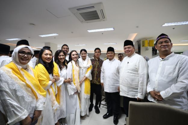 Prabowo Subianto Menghargai Partai Golkar: Belajar dan Memperkaya Ilmu