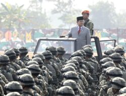 Prabowo Tetap di Kabinet Jokowi Meski Menjadi Presiden Terpilih, Rocky Gerung Bicarakan Kemungkinan Bisnisnya di Kemenhan