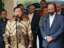 Prabowo Menguatkan Diri dan Bersatu dengan Lawan di Pemilihan Presiden 2024