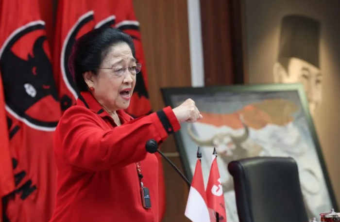 Megawati mengadakan rapat internal tertutup, para kader PDIP diminta untuk melaksanakan hal ini