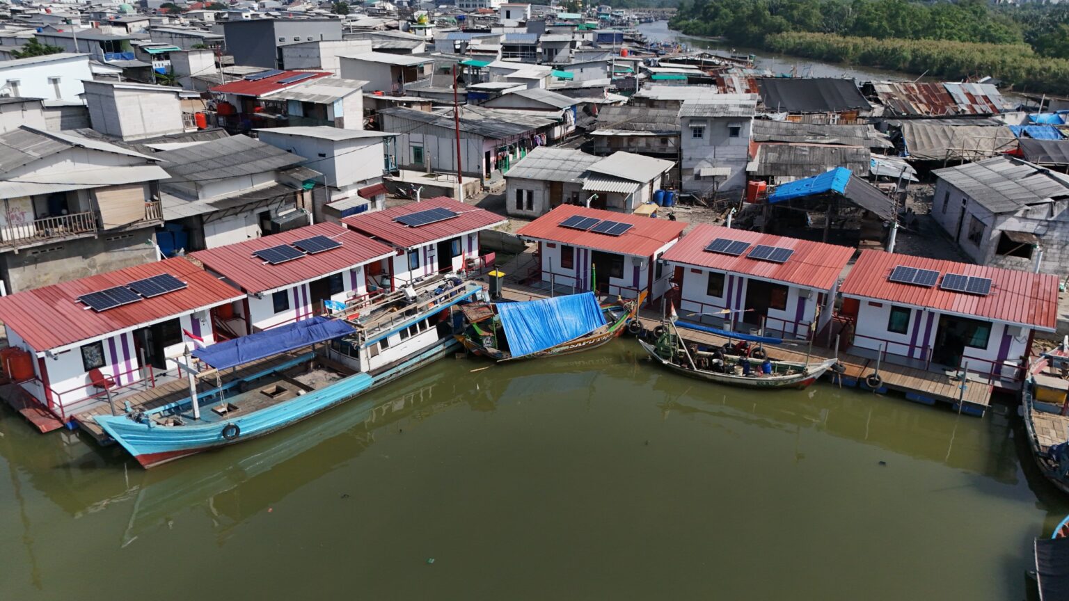 Prabowo Subianto Provides Floating Homes, Jakarta Fishermen’s Village Thanks Him