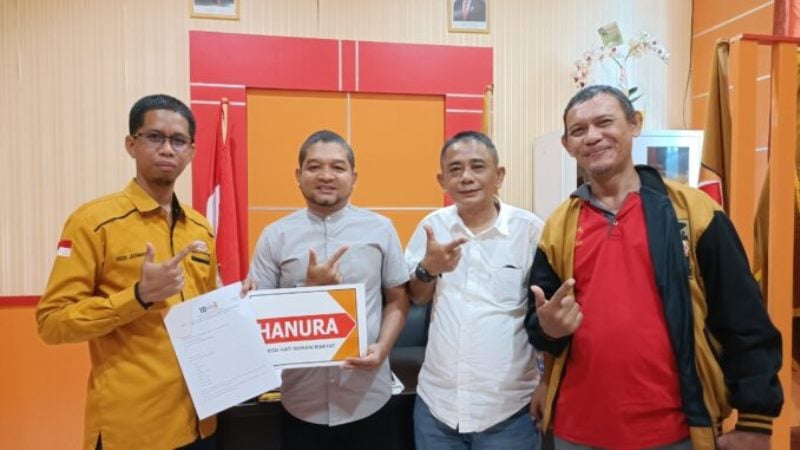 Danny Pomanto Mengambil Formulir Calon Gubernur Sulsel di Hanura Setelah Usai PKB