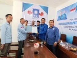 Iwan Ola Daftar Bacabup ke PAN Pangandaran Sebagai Ketua DPC Gerindra