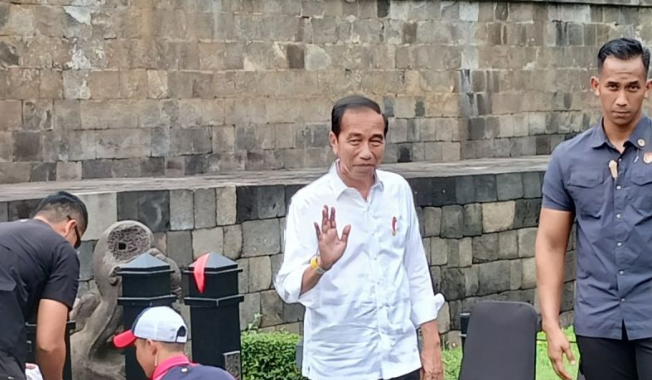 Syarat Umur Calon Diubah MA, Kaesang Dapat Izin Maju Pilkada Jakarta Setelah Jokowi Mengetahui