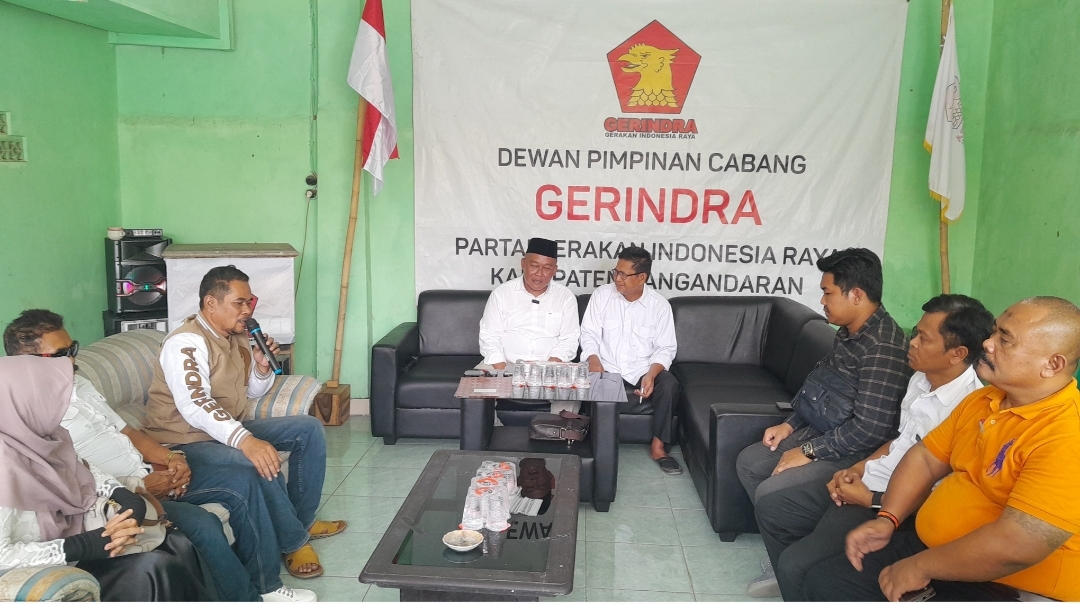 Dadang Solihat Mendaftar Sebagai Calon Bupati ke Partai Gerindra Pangandaran