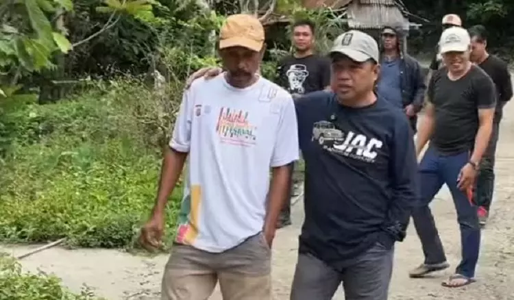 Merasa Sensasi Berburu Babi: Andi Keluar Bebas Bersama Warga untuk Menyemarakkan Tradisi Kampung Todang-todang