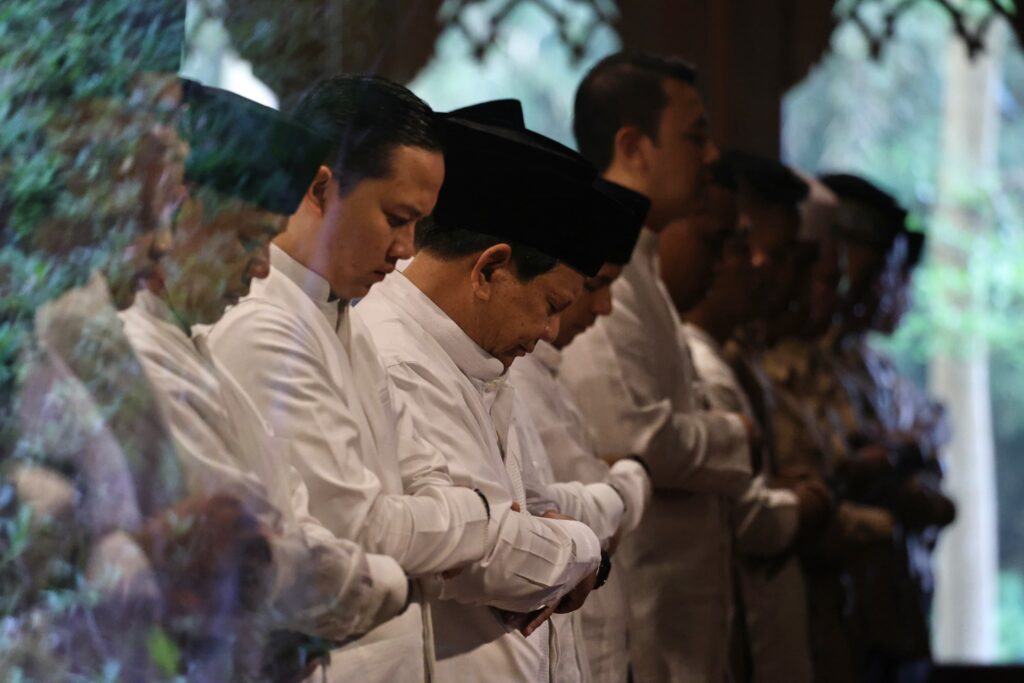 Prabowo Subianto Commemorates Eid al-Adha 1445 H at Nurul Wathan Mosque in Hambalang