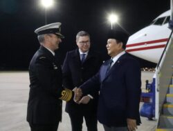 Prabowo Subianto Arrives in Canberra for Official Visit and Receives Honorary Guard Welcome