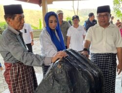 Siti Bebas Ziarah ke Makam Raja Balanipa sebagai Penghormatan kepada Leluhur