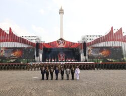 Jokowi: The Strong Connection Between TNI and the People Shown on TNI’s 79th Anniversary