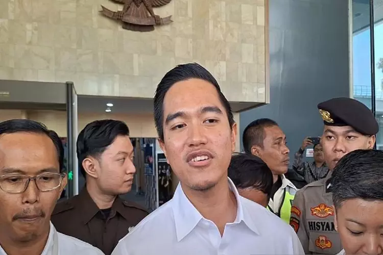 Kaesang: PSI Siap Mendukung Prabowo, Tapi Takut pada Fufufafa yang Menghina Prabowo