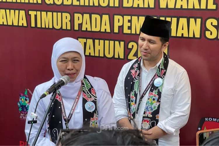 Pasangan Khofifah Indar Parawansa-Emil Dardak Masih Memimpin dalam Survei Indopol untuk Pilgub Jatim