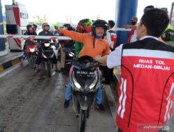 “Exploring Motorcycle-Friendly Countries on Toll Roads” (59 karakter)