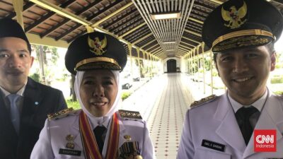 Retreat Kepala Daerah Pakai Seragam Komcad: Penemuan Terbaru