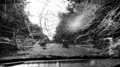 Truk Terjun Jalan Layang Tol Cibitung-Priok: Pecah Ban?