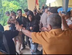 Demo Tolak UU TNI di Kupang: Konflik ASN DPRD NTT dan Demonstran