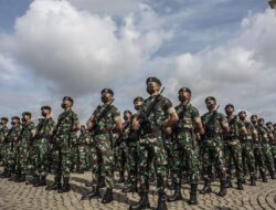 Kolonel Guru Besar Universitas Pertahanan mengajukan gugatan UU TNI ke MK