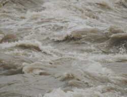 Kejadian Banjir dan Tanah Longsor di Yogyakarta: 2 Orang Terluka