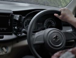6 Tips Mencegah Pegal Saat Berkendara Mudik
