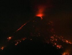 Erupsi Gunung Lewotobi Laki-laki: Abu Vulkanik Mencapai 1,7 Km