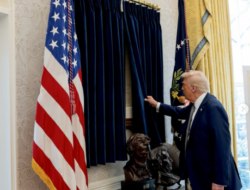 Tarif Trump Picu Perang Dagang Global