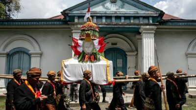 Usulan Solo Menjadi Daerah Istimewa: Wacana yang Mendapat Sorotan