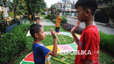 Balita di Bawah 2 Tahun: Risiko Efek Screen Time