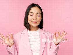 6 Cara Mindfulness Praktis untuk Ketenangan di Kantor