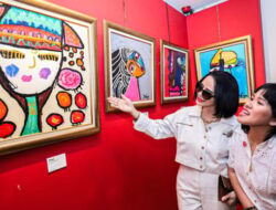 Putri Poppy Dharsono: Inspirasi Pameran Lukisan Disabilitas