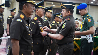 Supardi Dilantik sebagai Emban Tugas Kajati Kaltim Menggantikan Iman