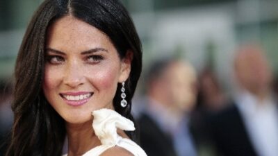Olivia Munn dan Trichotillomania: Mengatasi Kebiasaan Cabut Rambut