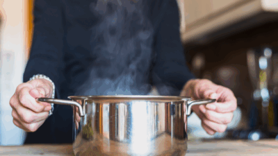 3 Alat Masak Picu Kanker Menurut Dokter