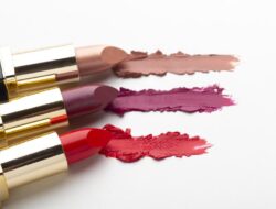 Lipstik dan Telat Menstruasi: Fakta dan Penjelasan Tepat