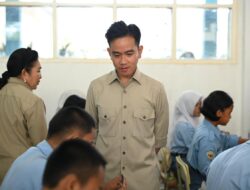 Forum Kontroversial TNI: Rismon Sianipar Vs Gibran dan Tanggapan Pakar UGM