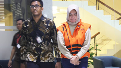 Skandal Suap Anak Mantan Gubernur Kaltim: Fakta Terbaru!