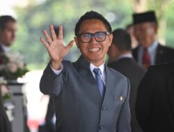 Tere Liye Mengejutkan Eko Patrio Tinggal di Kontrakan